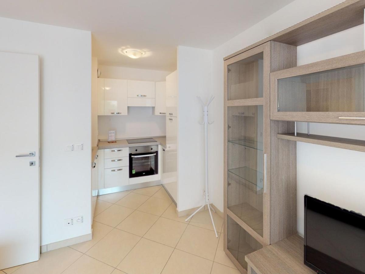 Charmant 2P Moderne Avec Terrasse, Parking Prive, En Plein Centre De Menton, A 2 Pas De La Mer - Fr-1-196-200 Ngoại thất bức ảnh